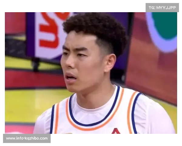 上海男篮力克河南，李添荣李弘权合砍53分