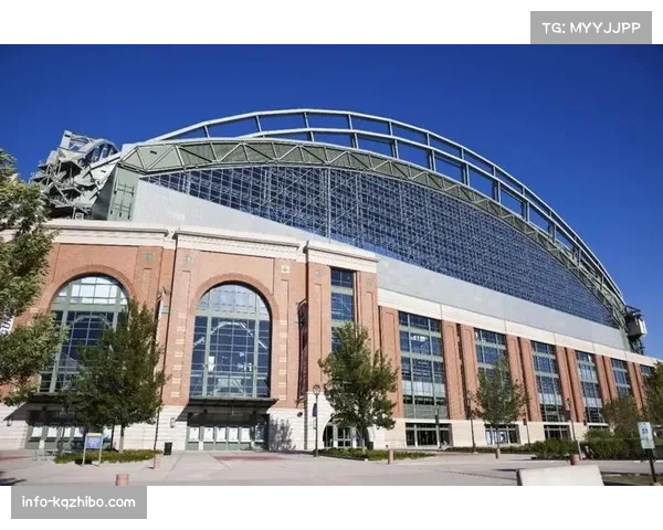 通讯：一座老旧球馆的科技化改造——密尔沃基Fiserv广场的5G专网与边缘计算升级之路